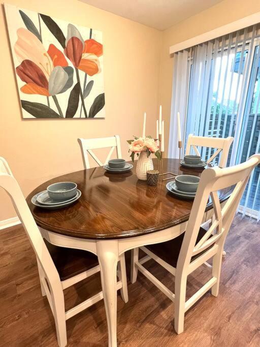 Lovely 2 Bedroom/2 Bath Houston, Heights/Galleria エクステリア 写真